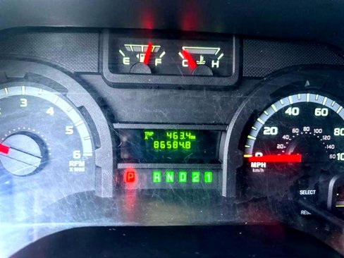 Used 2014 Ford E-150 and Econoline 150 w/ Power Group image 13