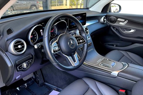 Used 2022 Mercedes-Benz GLC 300 image 17
