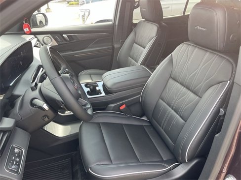 New 2026 Buick Enclave Avenir w/ Super Cruise Package image 9