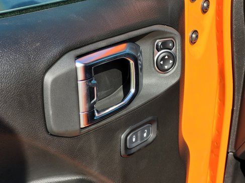 New 2025 Jeep Wrangler Sport S image 10