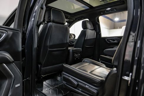 Used 2022 Chevrolet Suburban Premier image 44