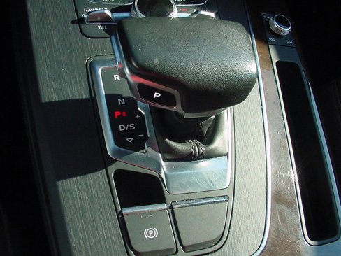 Used 2019 Audi Q5 2.0T Premium Plus image 28