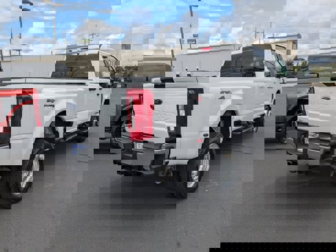 New 2025 Ford F350 XL w/ XL Chrome Package image 4
