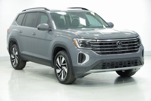 New 2026 Volkswagen Atlas SE image 3