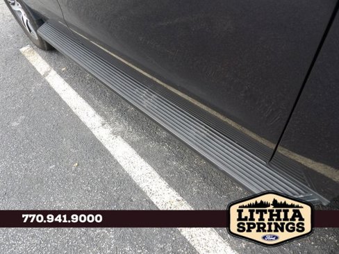 Used 2024 Ford Expedition Limited image 9