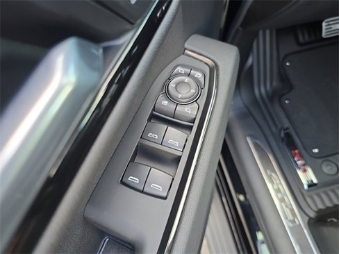 New 2026 GMC Sierra 1500 AT4 w/ Technology Package image 17