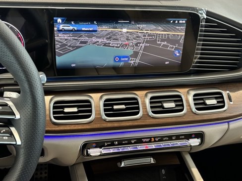 New 2026 Mercedes-Benz GLS 450 4MATIC image 15