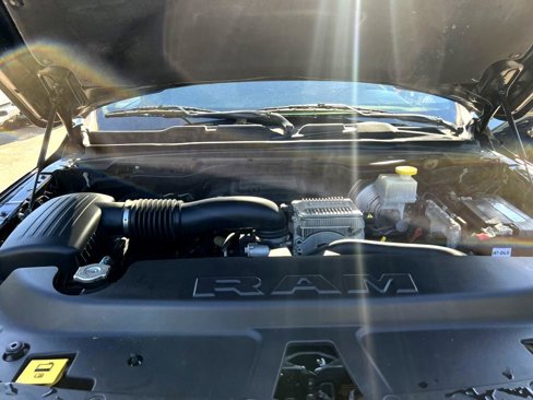 Used 2020 RAM 1500 Limited image 17