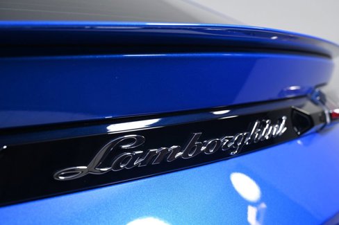 Used 2021 Lamborghini Urus image 22