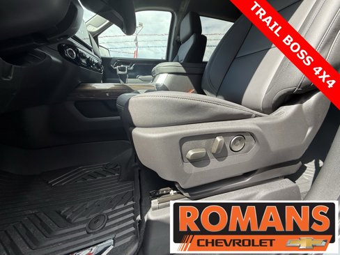 New 2025 Chevrolet Silverado 1500 LT Trail Boss w/ Convenience Package II image 30