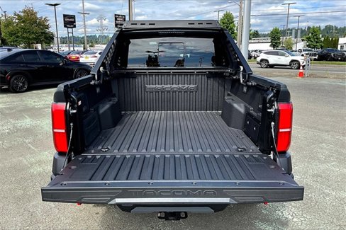 Used 2024 Toyota Tacoma Trailhunter image 25