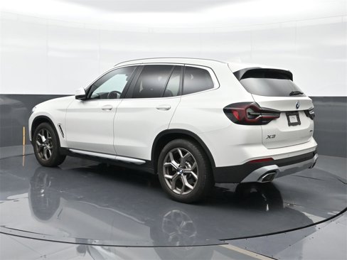 Used 2024 BMW X3 sDrive30i w/ Convenience Package w/ZPA image 2