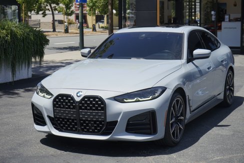 Used 2022 BMW 430i Gran Coupe w/ M Sport Package image 3