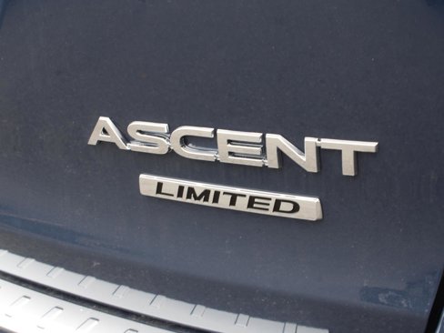New 2025 Subaru Ascent Limited w/ Popular Package #1 image 8