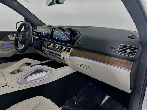 New 2026 Mercedes-Benz GLS 580 4MATIC image 30