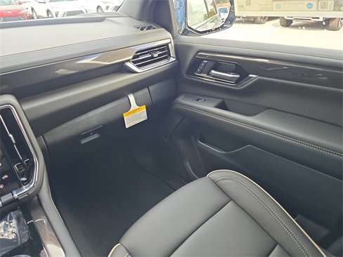 New 2026 GMC Yukon Elevation w/ LPO, Floor Liner Package image 15