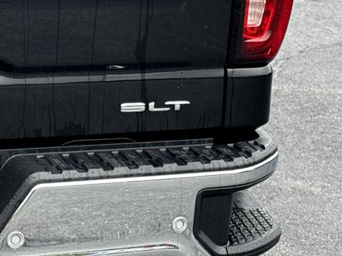 New 2026 GMC Sierra 1500 SLT w/ SLT Premium Plus Package image 10