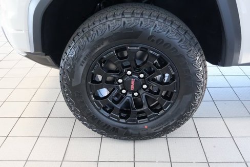 New 2026 GMC Canyon Elevation w/ Convenience Package image 8
