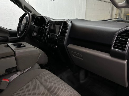 Used 2019 Ford F150 XLT w/ Trailer Tow Package image 7