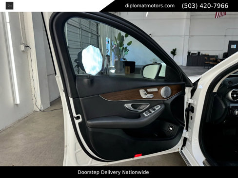 Used 2021 Mercedes-Benz C 300 Sedan w/ Premium Package image 46