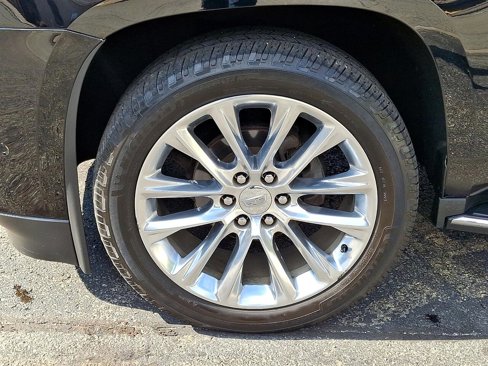 Used 2018 Cadillac Escalade Luxury image 11