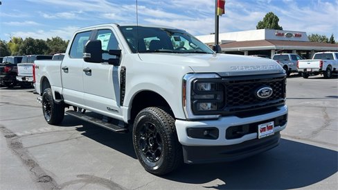 New 2026 Ford F250 XL image 2