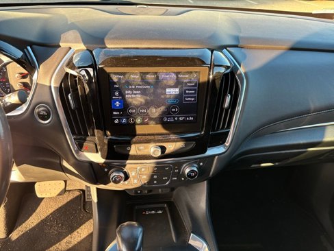 Used 2022 Chevrolet Traverse High Country image 20