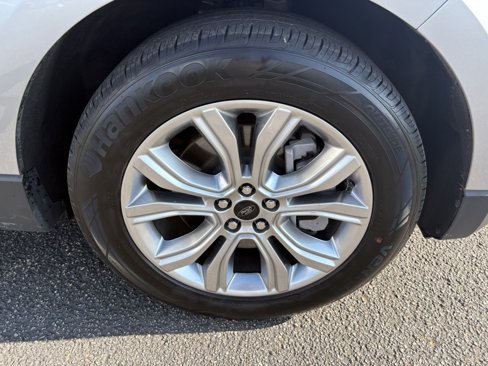 Used 2024 Ford Edge Titanium image 28