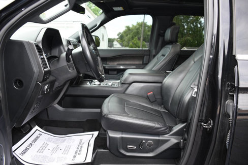 Used 2020 Ford Expedition Limited w/ Special Edition Package image 10