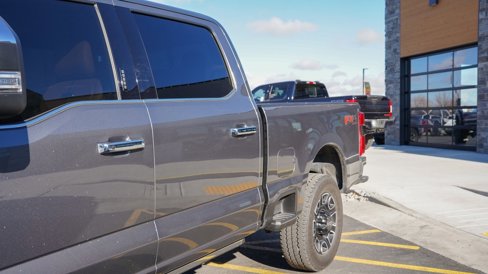 Used 2024 Ford F350 Platinum w/ FX4 Off-Road Package image 13
