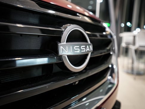 Used 2022 Nissan Pathfinder SL image 7