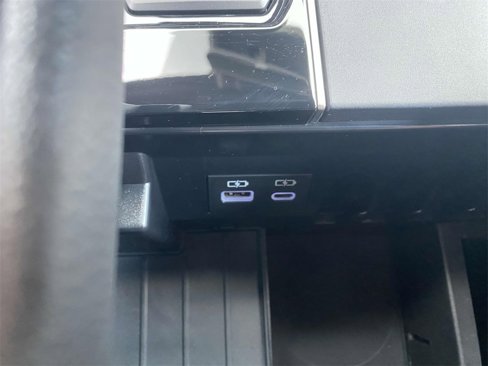 Used 2025 Toyota Tundra SR5 image 23