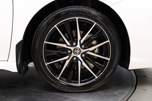 Used 2024 Toyota Camry SE image 30