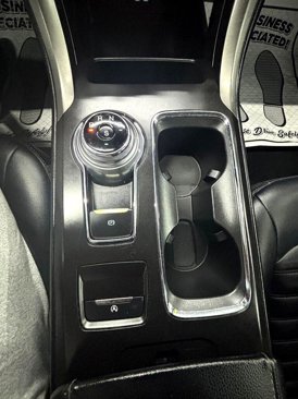 Used 2019 Ford Fusion SEL image 6