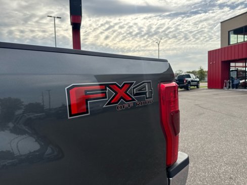 Used 2019 Ford F250 Lariat w/ Lariat Ultimate Package image 43