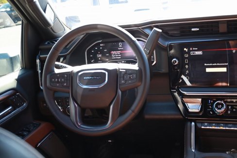 Used 2025 GMC Sierra 2500 Denali Ultimate image 25