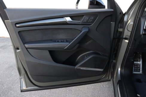 Used 2023 Audi SQ5 Premium Plus w/ Premium Plus Package image 40