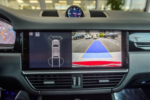 Used 2021 Porsche Cayenne image 35