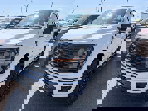 New 2025 Ford F150 XLT image 1