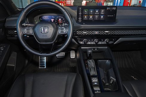 Used 2024 Honda Accord Sport image 16