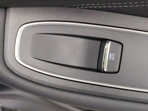 New 2025 Subaru Outback Limited image 37