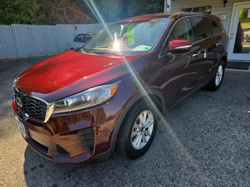 Used 2019 Kia Sorento FWD V6 image 1