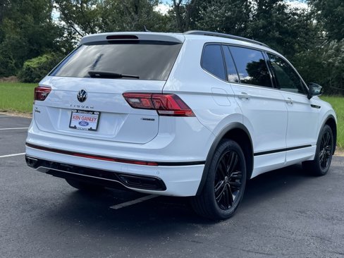 Used 2022 Volkswagen Tiguan SE R-Line image 7