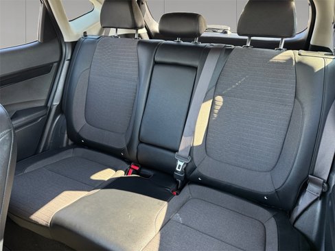Used 2023 Kia Seltos S image 16