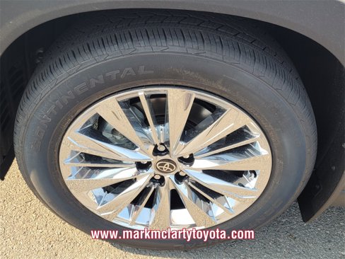 New 2025 Toyota Grand Highlander AWD image 12