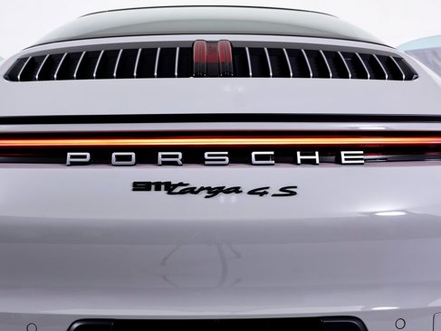 Certified 2023 Porsche 911 Targa 4S image 18