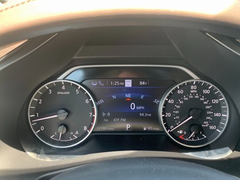 Used 2024 Nissan Murano Platinum w/ Cargo Package image 9