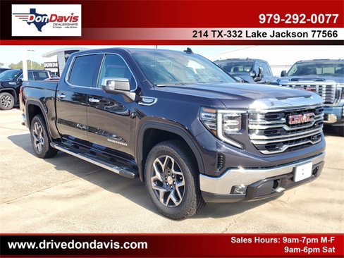 New 2026 GMC Sierra 1500 SLT image 2