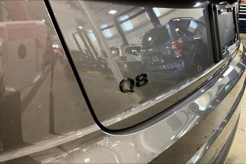 Certified 2025 Audi Q8 Premium image 8