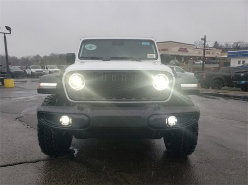 New 2025 Jeep Wrangler Willys image 10